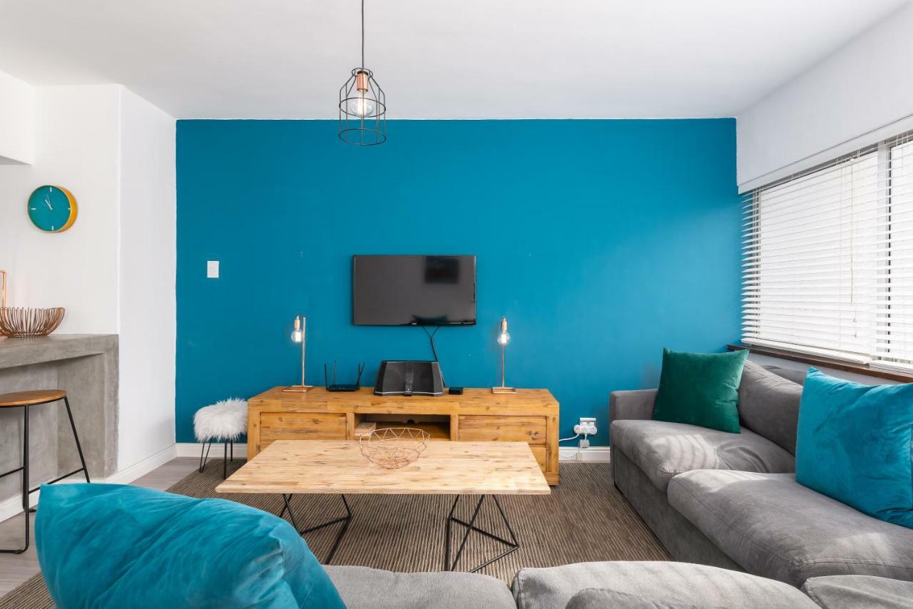 Saratoga Apartments By Propr Cape Town Bagian luar foto